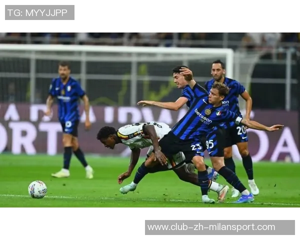 前裁判解析国米与那不勒斯平局点球判罚合理性及黄牌争议